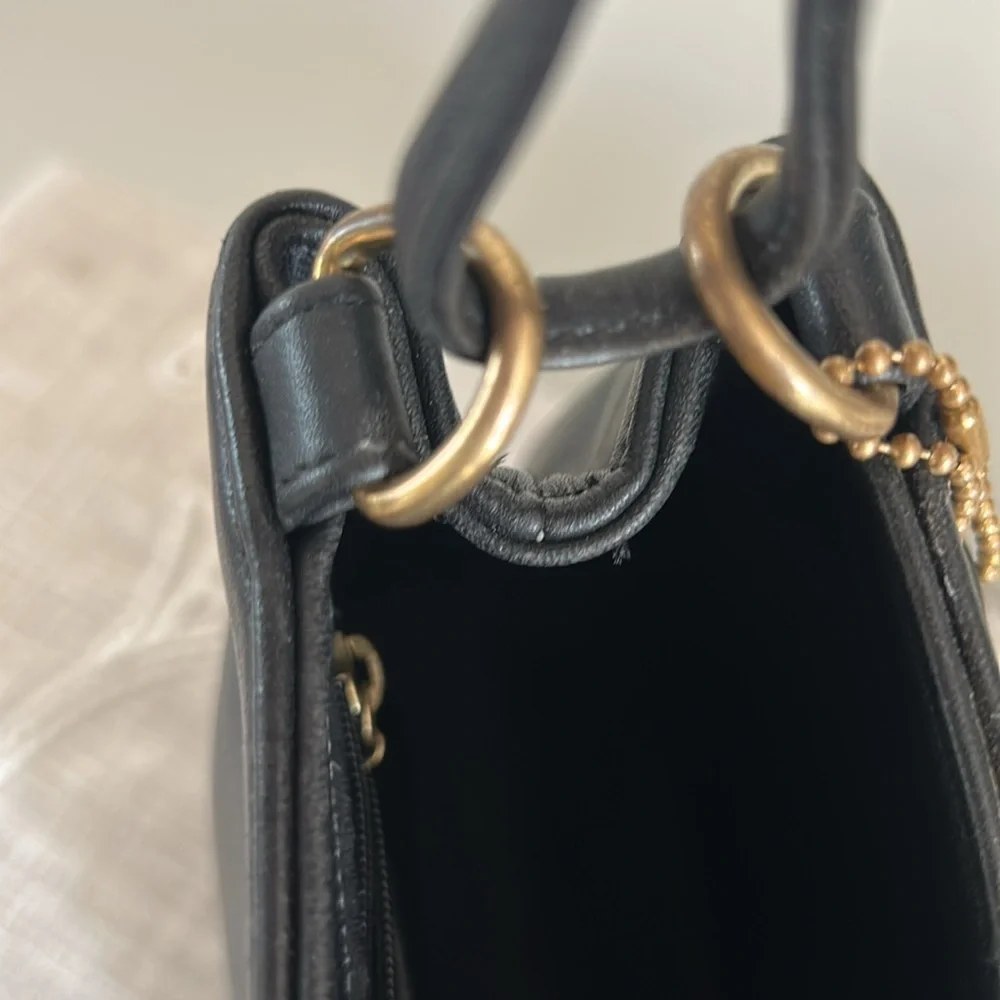 Coach Vintage Rare Dixon Black Leather Bag with COA
